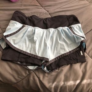 Lululemon Running Shorts WITH POCKET